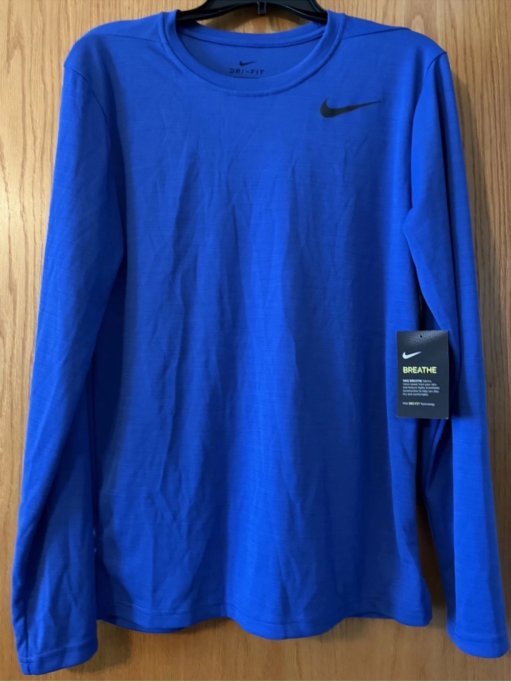 Mens Small Nike Long Sleeve Top Tee Shirt Blue NWT $40 Breathable Gym Workout